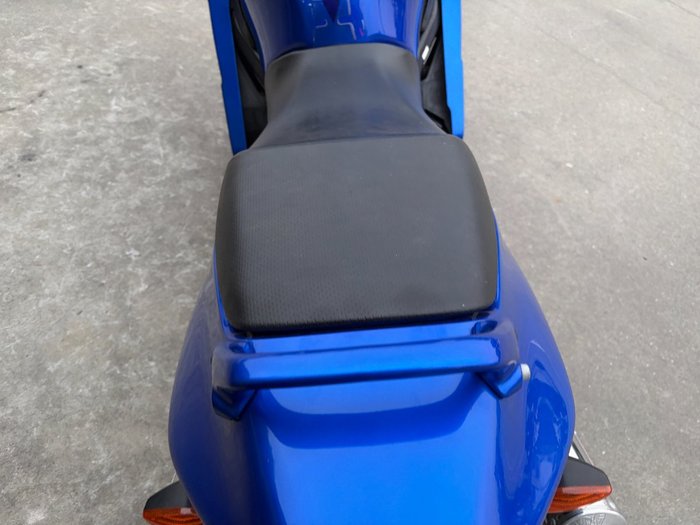 2005 Honda CBR1100XX (SUPER BLACKBIRD) Blue
