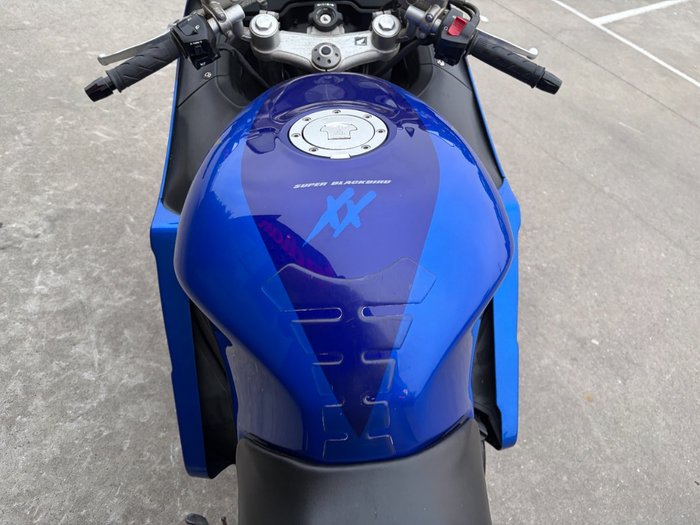 2005 Honda CBR1100XX (SUPER BLACKBIRD) Blue