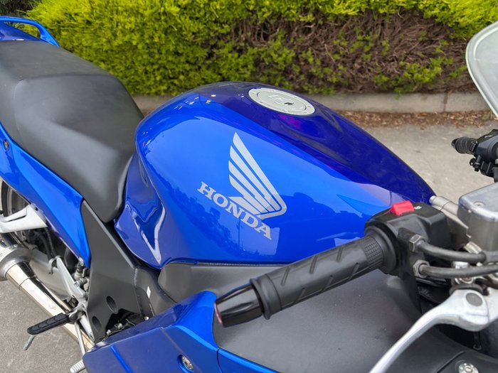 2005 Honda CBR1100XX (SUPER BLACKBIRD) Blue