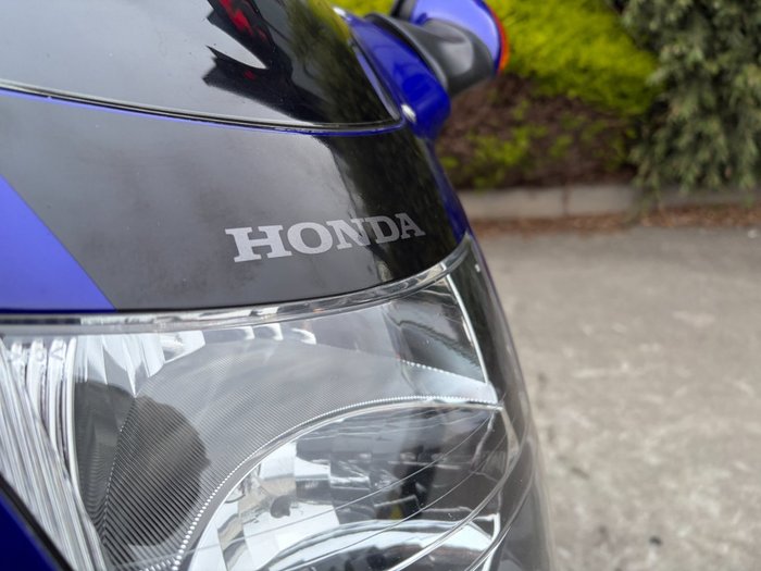 2005 Honda CBR1100XX (SUPER BLACKBIRD) Blue