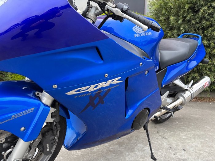 2005 Honda CBR1100XX (SUPER BLACKBIRD) Blue