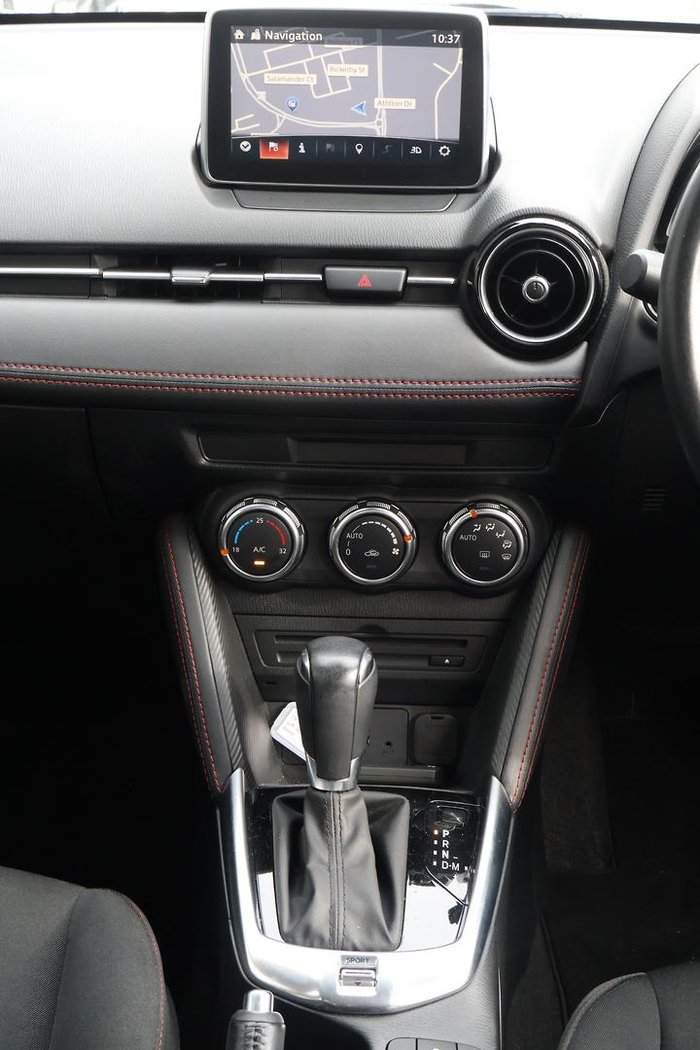 2015 Mazda 2 Genki