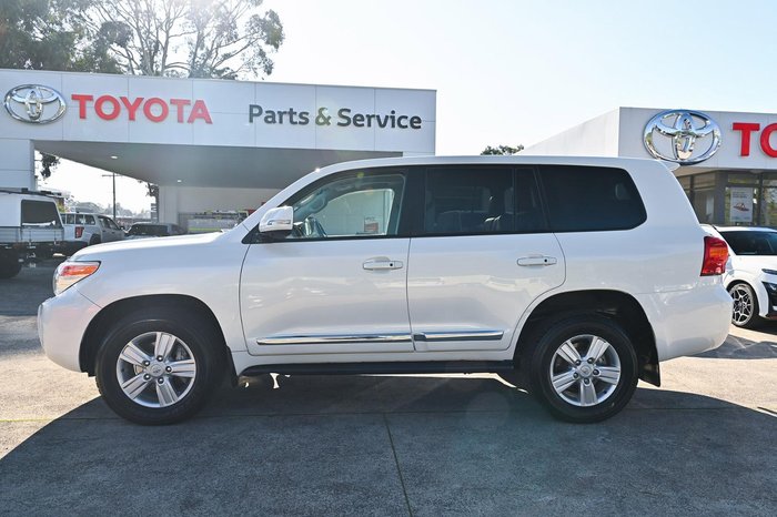 2015 Toyota Landcruiser Sahara VDJ200R MY13 4X4 Dual Range Crystal Pearl