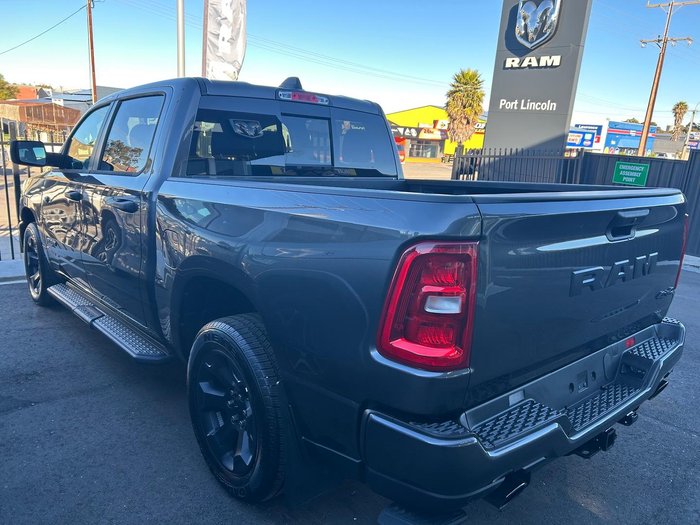 2026 RAM 1500 Express Black Edition Hurricane SO