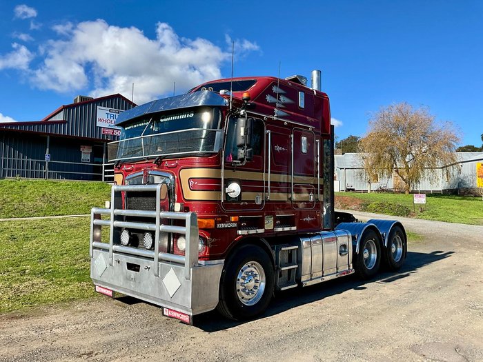 2010 Kenworth K100 Series K108