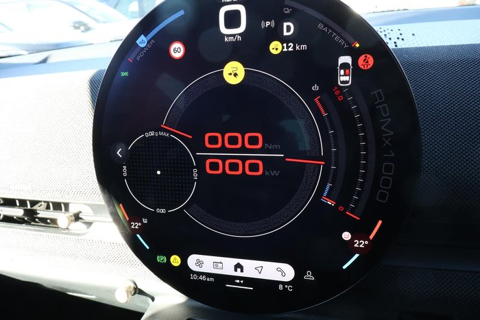 2025 MINI Aceman JCW E Favoured
