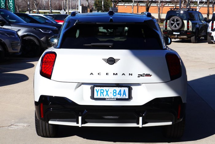 2025 MINI Aceman JCW E Favoured