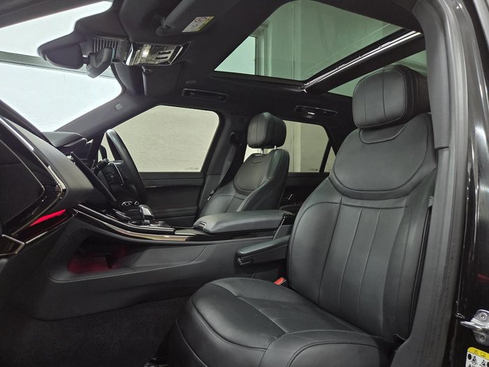 2023 Land Rover Range Rover Sport D250 SE