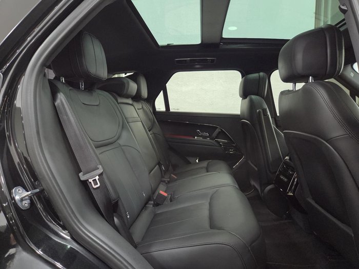2023 Land Rover Range Rover Sport D250 SE
