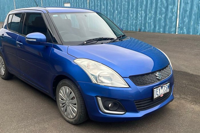 2015 Suzuki Swift GL Navigator