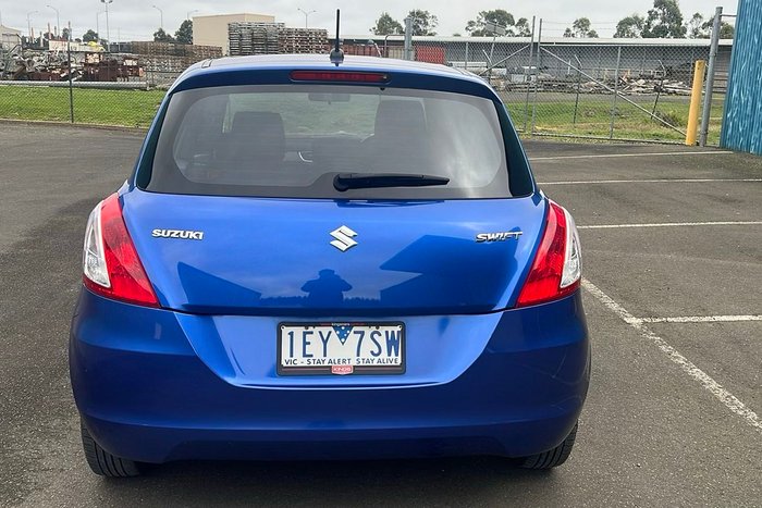 2015 Suzuki Swift GL Navigator