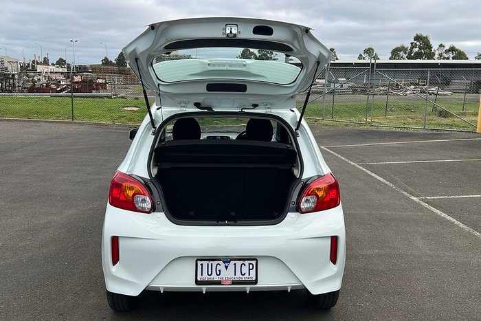 2021 Mitsubishi LB