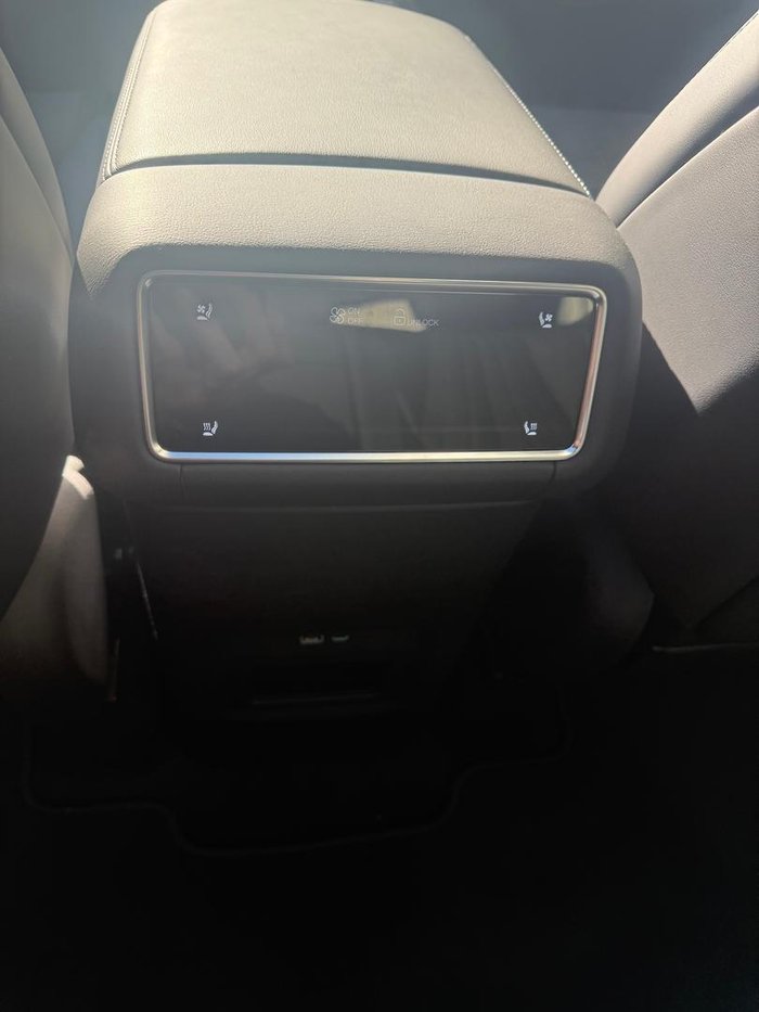 2025 BYD SEALION 8 Premium AWD