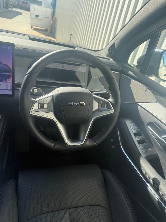 2025 BYD SEALION 8 Premium AWD