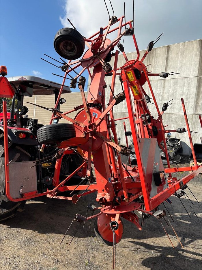 Kuhn Gf6502 Tedder 6-Rotor 6.5-Meter