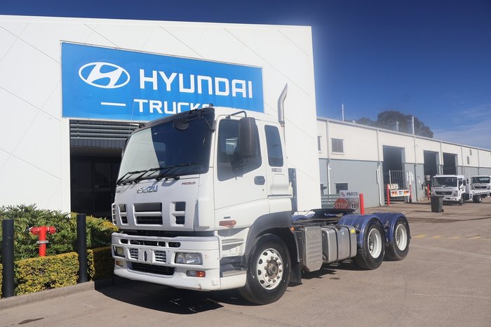 2017 ISUZU GIGA