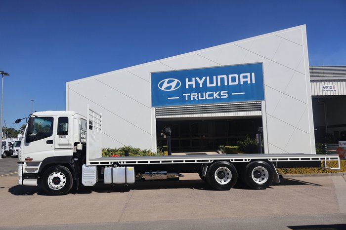 2017 ISUZU GIGA
