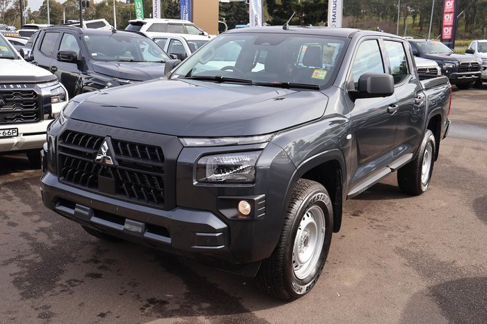 2026 Mitsubishi Triton GLX