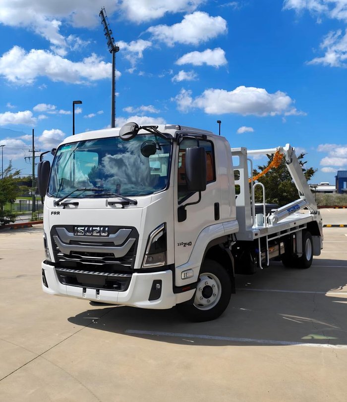 2025 Isuzu F Series