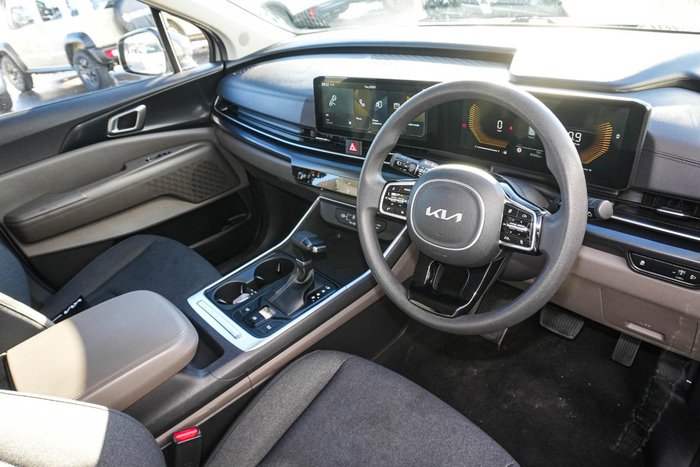 2024 Kia Carnival S