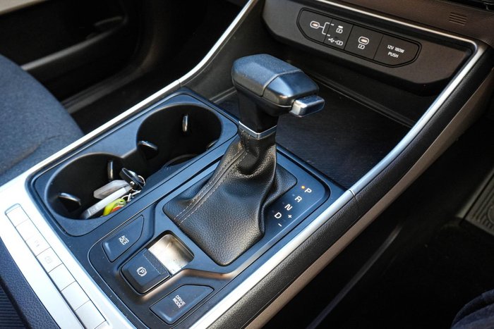 2024 Kia Carnival S