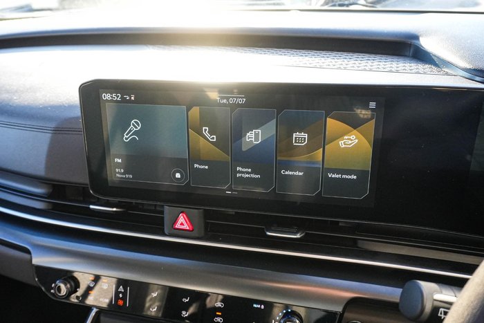 2024 Kia Carnival S