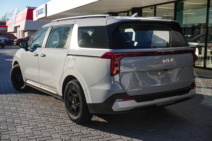 2024 Kia Carnival S