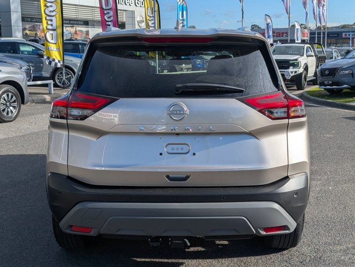 2025 Nissan X-TRAIL ST-L
