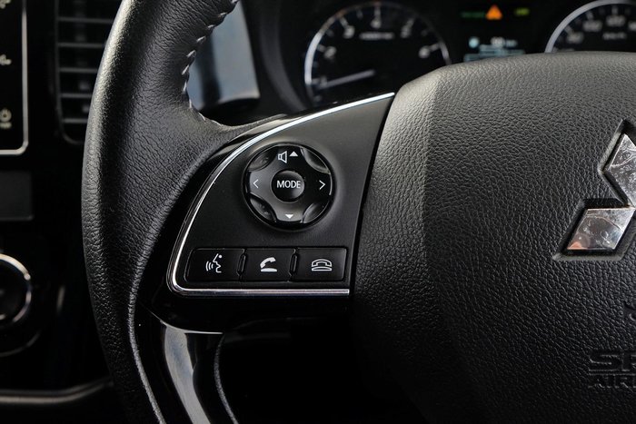 2017 Mitsubishi Outlander LS