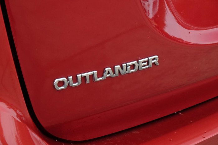 2017 Mitsubishi Outlander LS