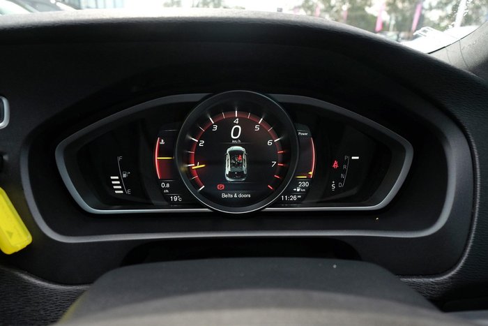 2017 Volvo V40 T3 Momentum