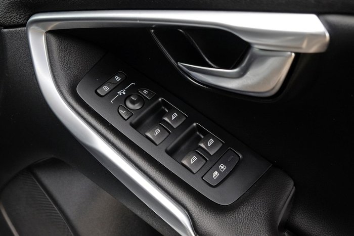 2017 Volvo V40 T3 Momentum