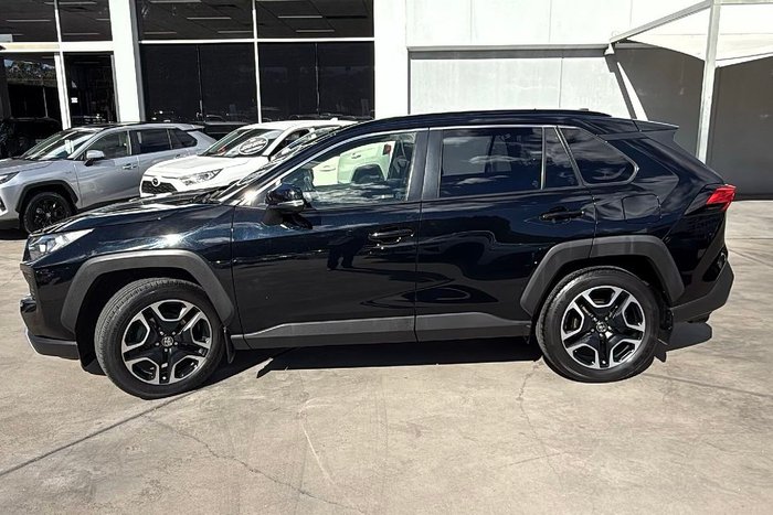2020 Toyota RAV4 Edge