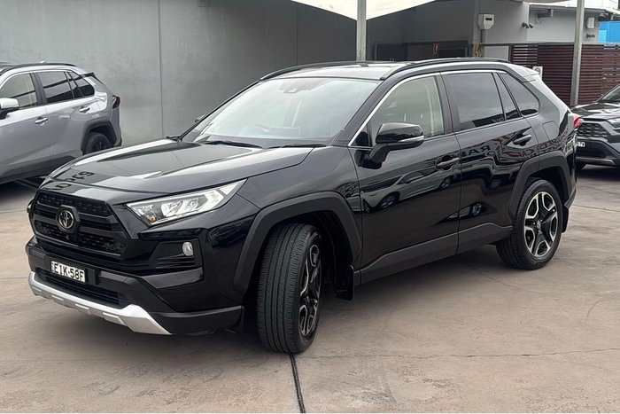 2020 Toyota RAV4 Edge