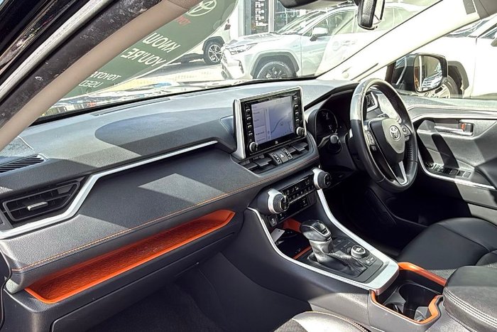 2020 Toyota RAV4 Edge