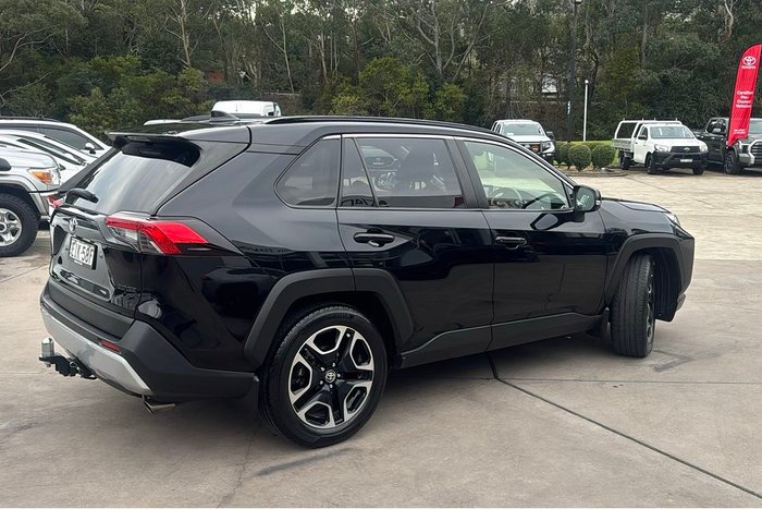 2020 Toyota RAV4 Edge