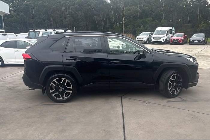 2020 Toyota RAV4 Edge