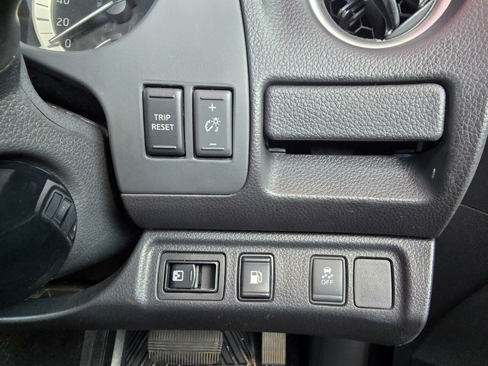 2018 Nissan Navara ST-X