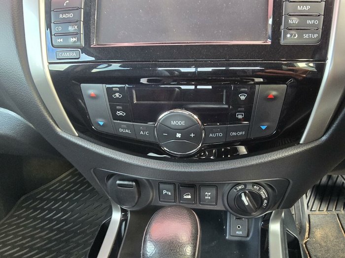 2018 Nissan Navara ST-X