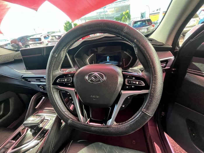 2022 LDV D90 Executive