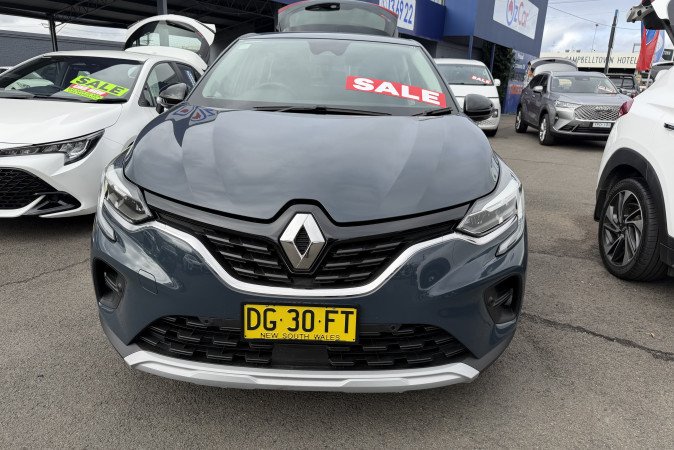 2022 RENAULT CAPTUR