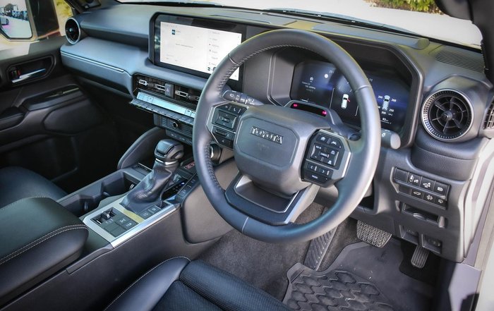 2024 Toyota Landcruiser Prado Kakadu