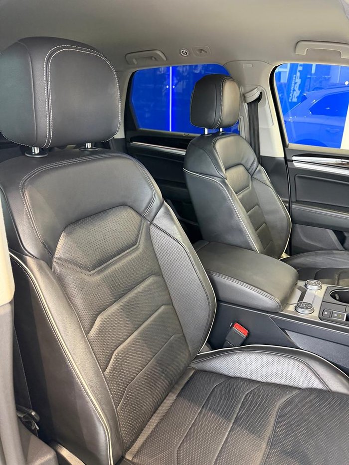 2019 Volkswagen Touareg 190TDI Launch Edition