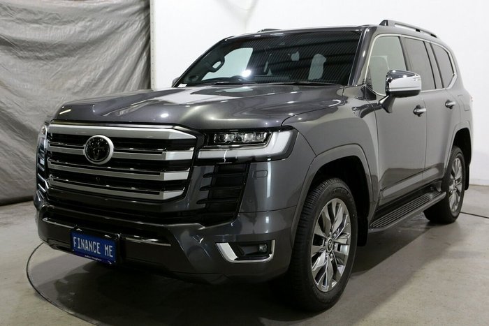 2024 Toyota Landcruiser Sahara ZX