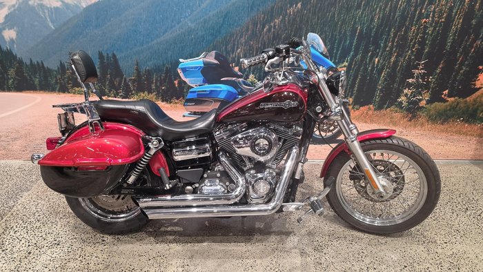 Harley-Davidson Dyna Super Glide Custom 1584 (FXDC) Dyna