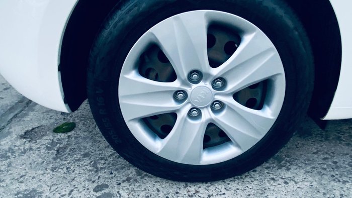 2017 Kia Cerato S
