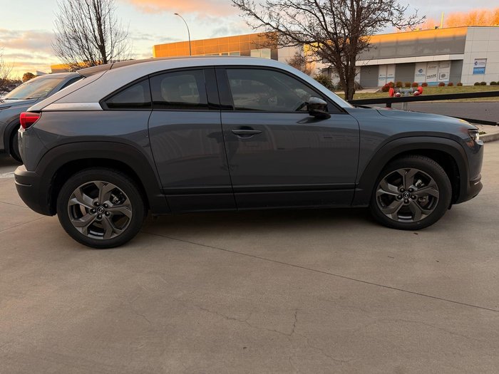 2021 Mazda MX-30 G20e Astina