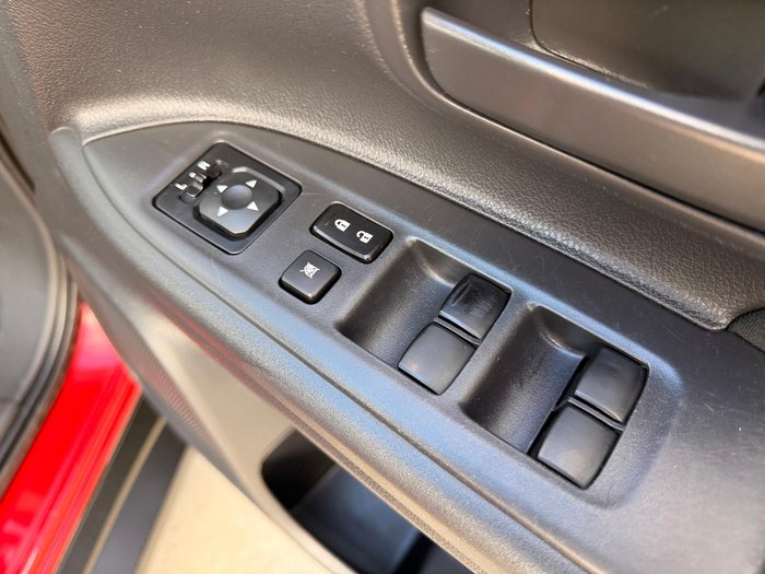 2014 Mitsubishi Outlander ES