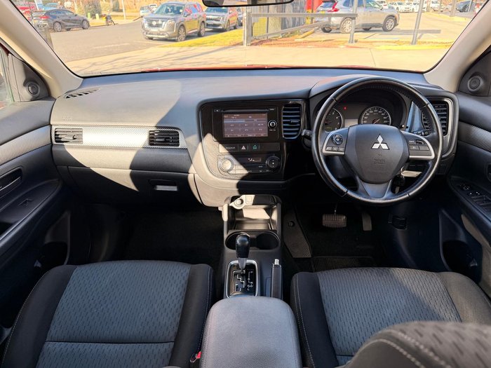 2014 Mitsubishi Outlander ES