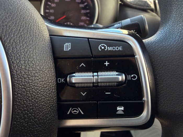 2023 Kia Carnival S
